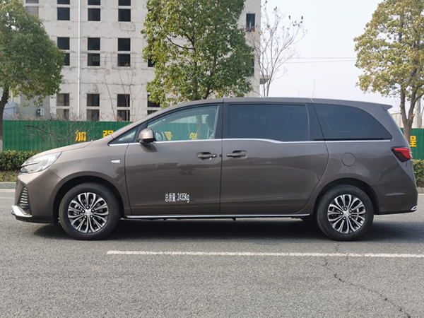 别克GL8殡仪车