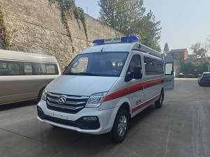 大通V80长轴监护型负压救护车