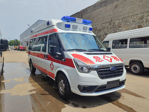 福特V348长轴高顶监护型救护车