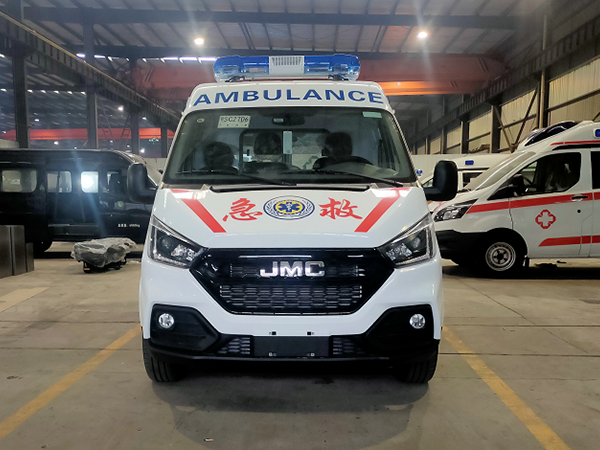 江铃特顺短轴监护型救护车（柴油）