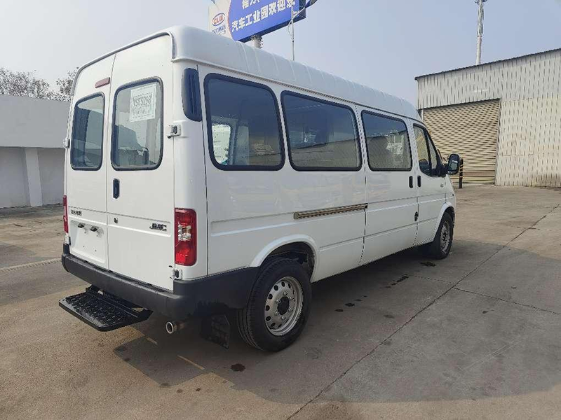 江铃长轴救助车