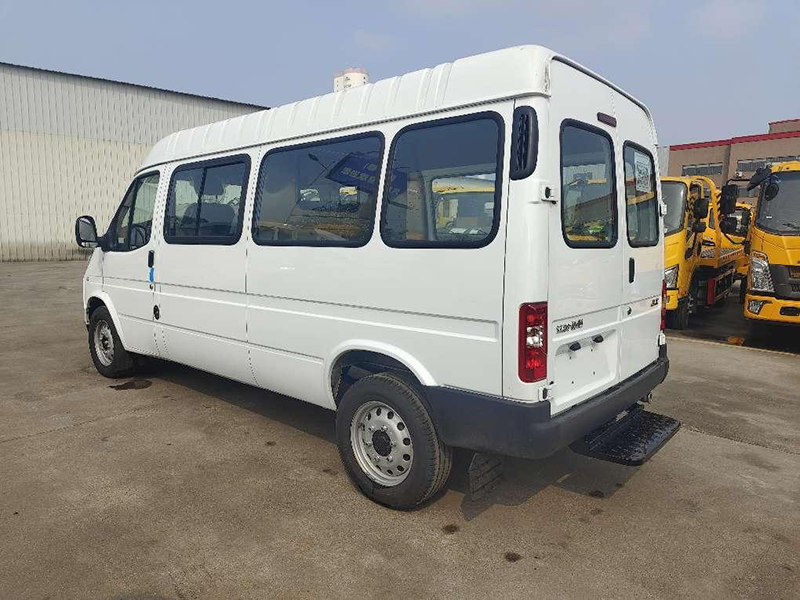江铃长轴救助车
