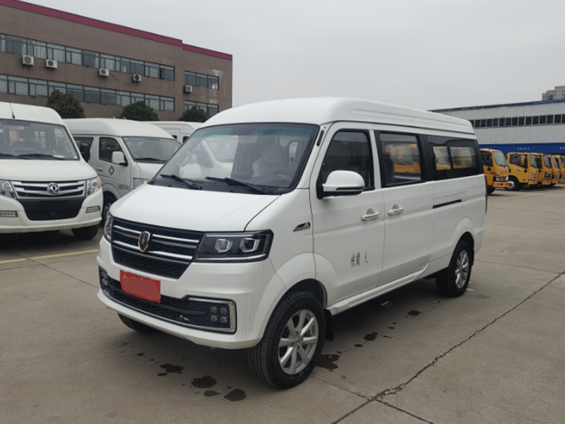 金杯（国六）新海狮S殡仪车 - 白色